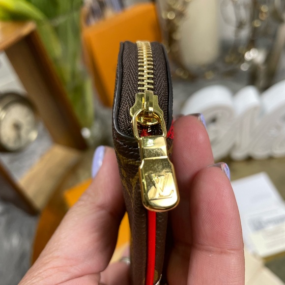 🌹PRICe FIRM🌹Christmas Animation Round coin purse - Picture 8 of 12